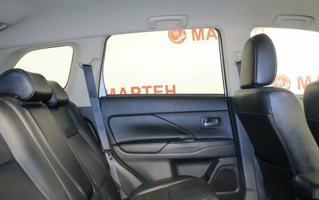 Mitsubishi Outlander III рестайлинг 3, 2013 год, 1 493 000 рублей, 11 фотография
