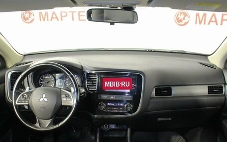Mitsubishi Outlander III рестайлинг 3, 2013 год, 1 493 000 рублей, 15 фотография