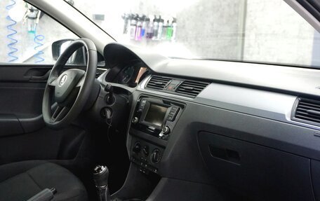 Skoda Rapid I, 2016 год, 980 000 рублей, 7 фотография