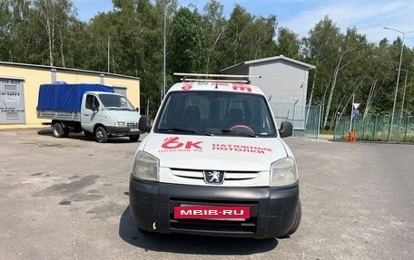 Peugeot Partner II рестайлинг 2, 2010 год, 355 000 рублей, 5 фотография