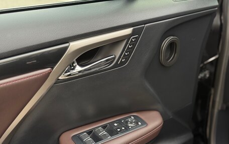 Lexus RX IV рестайлинг, 2017 год, 3 450 000 рублей, 19 фотография