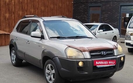 Hyundai Tucson III, 2006 год, 680 000 рублей, 3 фотография