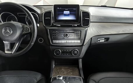 Mercedes-Benz GLE, 2018 год, 3 800 000 рублей, 13 фотография