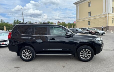 Toyota Land Cruiser Prado 150 рестайлинг 2, 2018 год, 4 299 000 рублей, 6 фотография