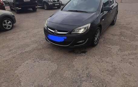Opel Astra J, 2013 год, 730 000 рублей, 2 фотография