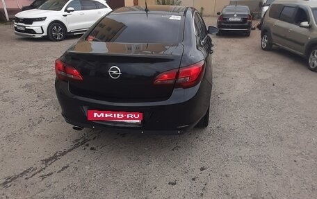 Opel Astra J, 2013 год, 730 000 рублей, 7 фотография