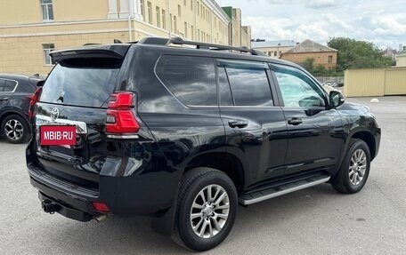 Toyota Land Cruiser Prado 150 рестайлинг 2, 2018 год, 4 299 000 рублей, 8 фотография
