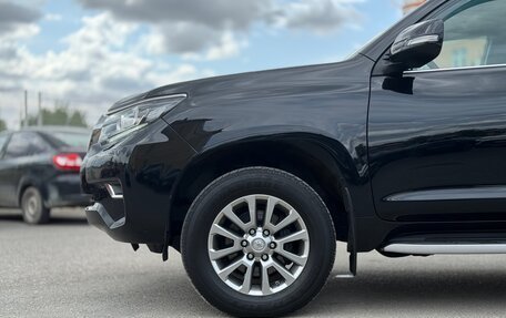 Toyota Land Cruiser Prado 150 рестайлинг 2, 2018 год, 4 299 000 рублей, 14 фотография