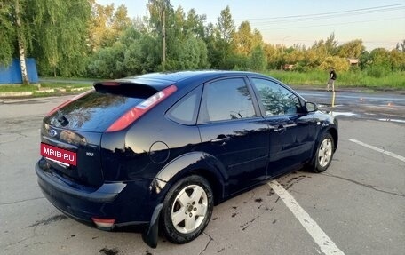 Ford Focus II рестайлинг, 2005 год, 360 000 рублей, 3 фотография
