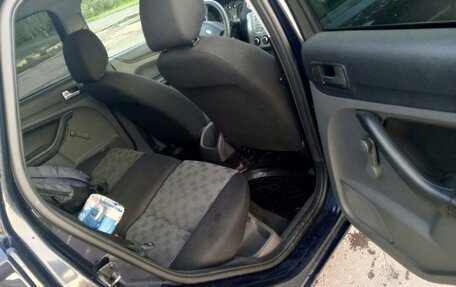 Ford Focus II рестайлинг, 2005 год, 360 000 рублей, 7 фотография