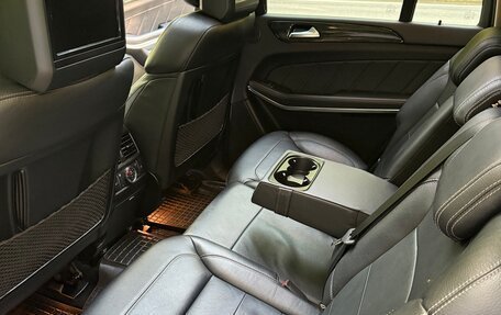 Mercedes-Benz GL-Класс, 2015 год, 3 500 000 рублей, 25 фотография