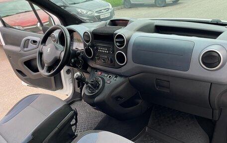 Peugeot Partner II рестайлинг 2, 2012 год, 785 000 рублей, 9 фотография