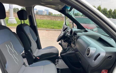 Peugeot Partner II рестайлинг 2, 2012 год, 785 000 рублей, 16 фотография