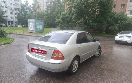 Toyota Corolla, 2004 год, 550 000 рублей, 2 фотография
