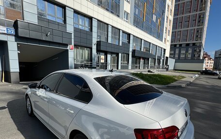 Volkswagen Jetta VI, 2014 год, 1 300 000 рублей, 7 фотография