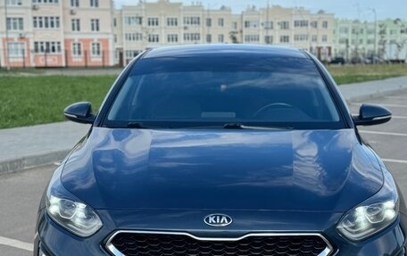 KIA cee'd III, 2019 год, 1 900 000 рублей, 2 фотография