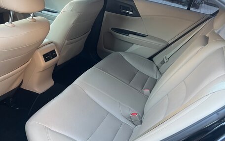 Honda Accord IX рестайлинг, 2015 год, 2 350 000 рублей, 14 фотография