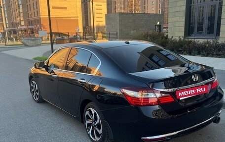 Honda Accord IX рестайлинг, 2015 год, 2 350 000 рублей, 8 фотография