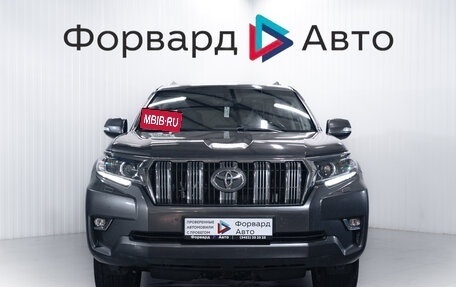 Toyota Land Cruiser Prado 150 рестайлинг 2, 2017 год, 4 535 000 рублей, 2 фотография