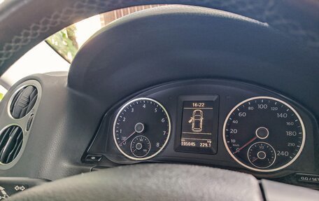 Volkswagen Tiguan I, 2010 год, 1 250 000 рублей, 3 фотография