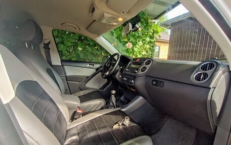 Volkswagen Tiguan I, 2010 год, 1 250 000 рублей, 20 фотография