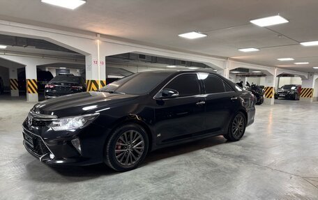 Toyota Camry, 2015 год, 3 350 000 рублей, 3 фотография