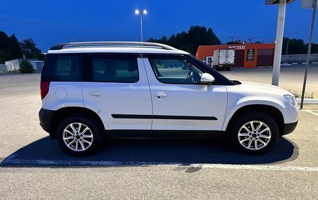 Skoda Yeti I рестайлинг, 2013 год, 1 150 000 рублей, 3 фотография