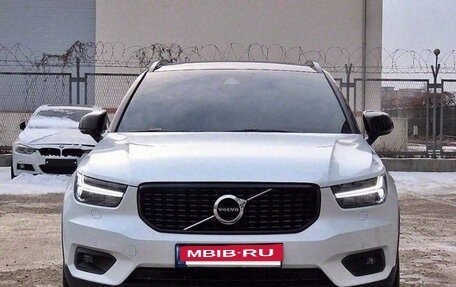 Volvo XC40 I, 2020 год, 2 650 000 рублей, 2 фотография