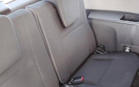 Toyota Wish II, 2010 год, 970 000 рублей, 19 фотография