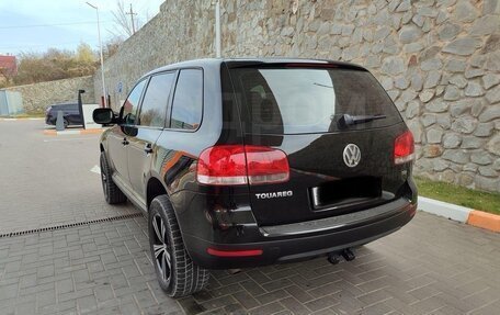 Volkswagen Touareg III, 2003 год, 600 000 рублей, 4 фотография