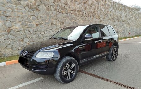Volkswagen Touareg III, 2003 год, 600 000 рублей, 8 фотография