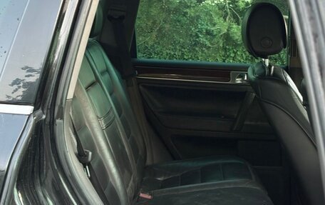 Volkswagen Touareg III, 2003 год, 600 000 рублей, 15 фотография