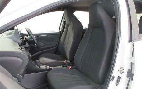 Toyota Yaris, 2021 год, 760 123 рублей, 10 фотография