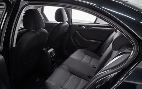 Volkswagen Jetta VI, 2013 год, 1 099 000 рублей, 11 фотография