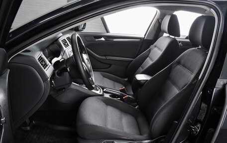 Volkswagen Jetta VI, 2013 год, 1 099 000 рублей, 10 фотография