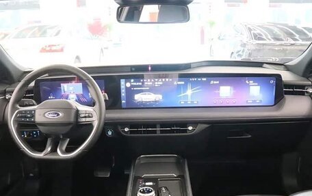 Ford Mondeo, 2024 год, 2 800 000 рублей, 5 фотография