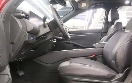 Ford Mondeo, 2024 год, 2 800 000 рублей, 13 фотография