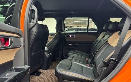 Ford Explorer VI, 2024 год, 5 700 000 рублей, 8 фотография