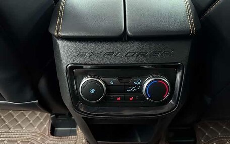Ford Explorer VI, 2024 год, 5 700 000 рублей, 17 фотография
