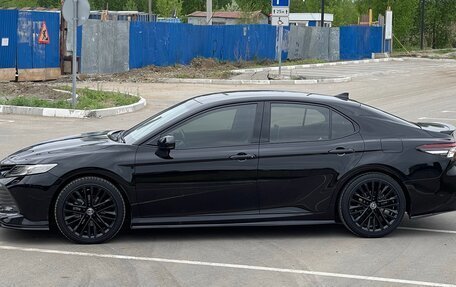 Toyota Camry, 2018 год, 3 600 000 рублей, 7 фотография
