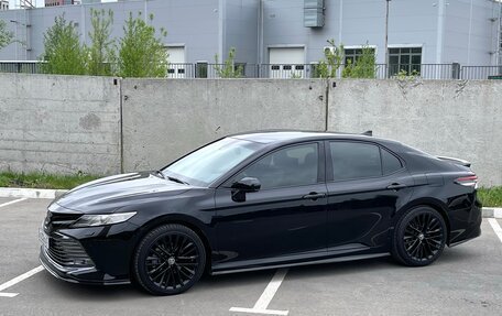Toyota Camry, 2018 год, 3 600 000 рублей, 4 фотография