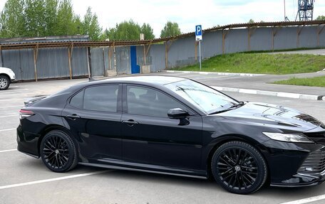 Toyota Camry, 2018 год, 3 600 000 рублей, 5 фотография