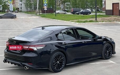 Toyota Camry, 2018 год, 3 600 000 рублей, 9 фотография