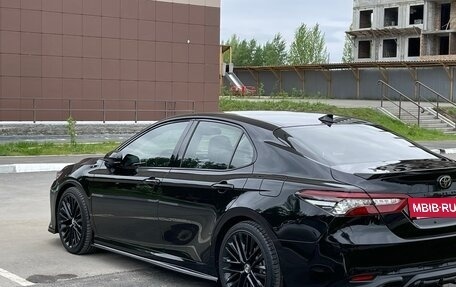 Toyota Camry, 2018 год, 3 600 000 рублей, 12 фотография
