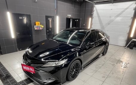 Toyota Camry, 2018 год, 3 600 000 рублей, 14 фотография