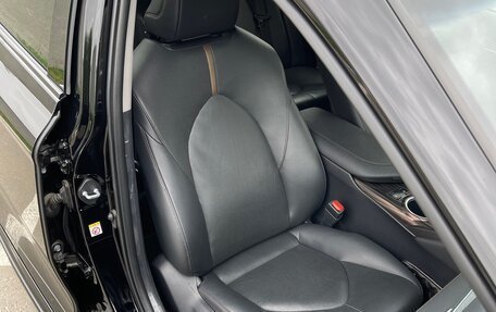 Toyota Camry, 2018 год, 3 600 000 рублей, 28 фотография