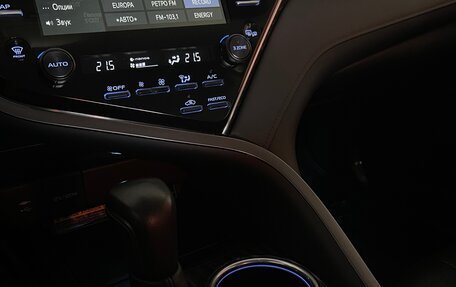 Toyota Camry, 2018 год, 3 600 000 рублей, 39 фотография