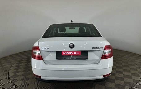 Skoda Octavia, 2019 год, 1 050 000 рублей, 3 фотография
