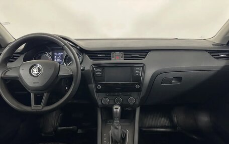 Skoda Octavia, 2019 год, 1 050 000 рублей, 7 фотография