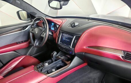 Maserati Levante I, 2017 год, 4 085 000 рублей, 9 фотография